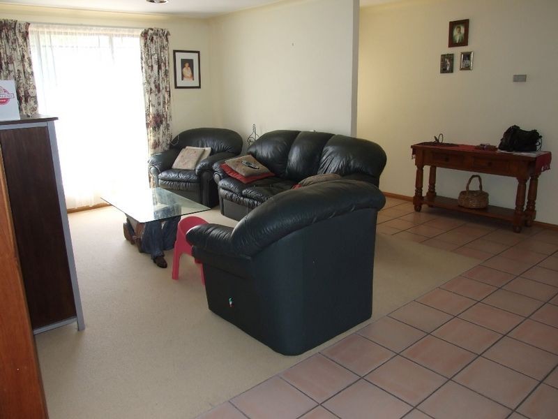 10 Bonanza Place, Orange NSW 2800