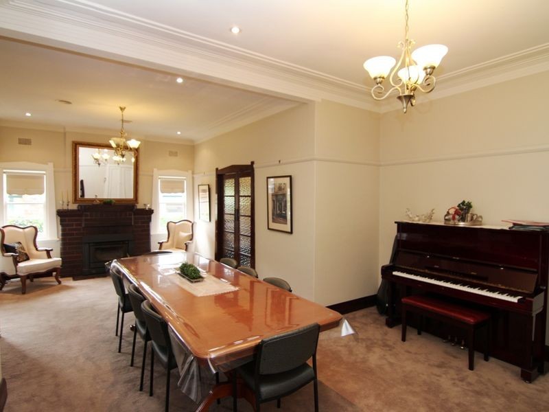 69 Moulder Street, Orange NSW 2800
