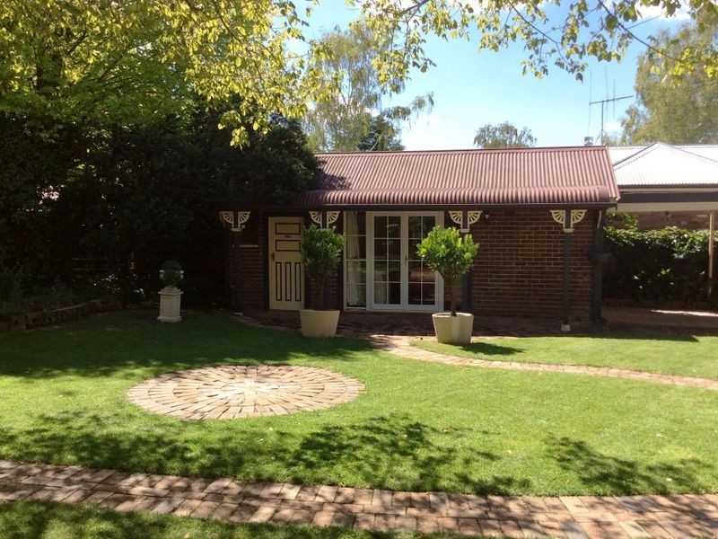 69 Moulder Street, Orange NSW 2800