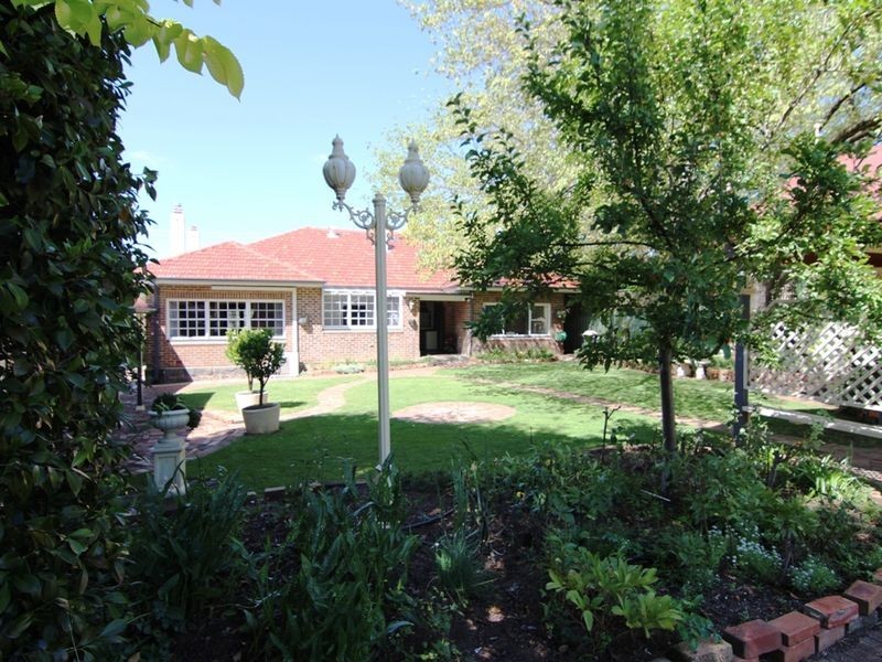 69 Moulder Street, Orange NSW 2800