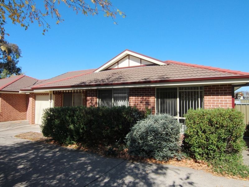 2/121 Woodward Street, Orange NSW 2800