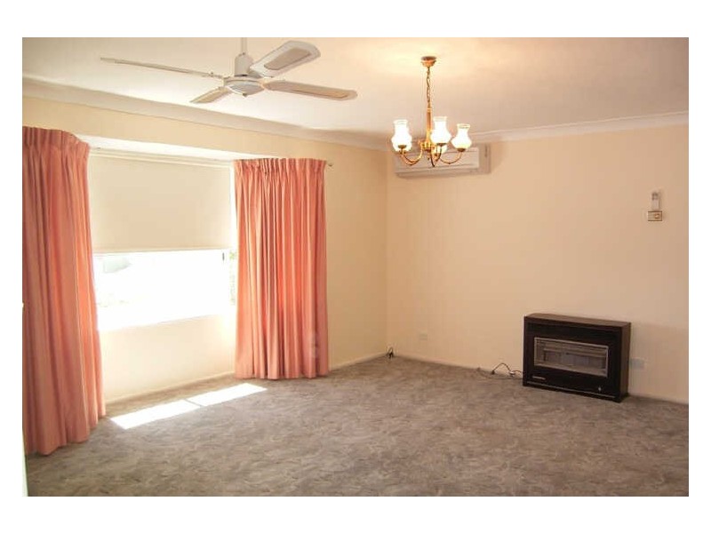 16 Eungella Place, Orange NSW 2800