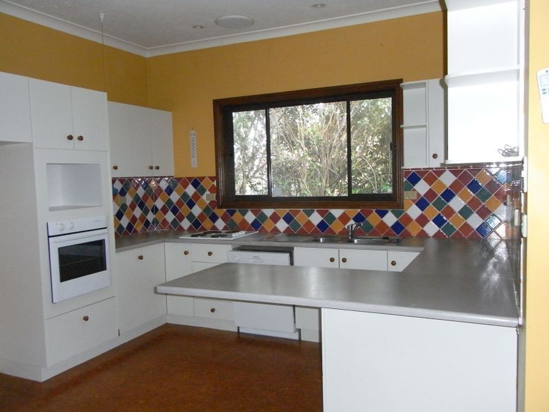 87 Autumn Street, Orange NSW 2800