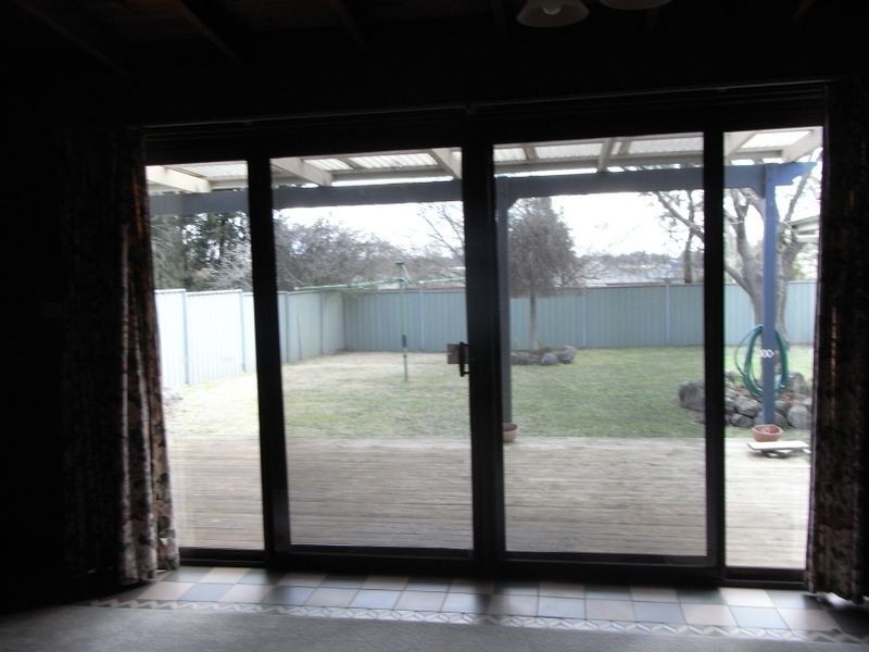 87 Autumn Street, Orange NSW 2800