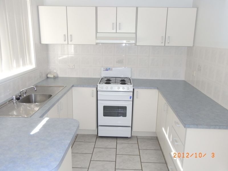 27 Northstoke Way, Orange NSW 2800