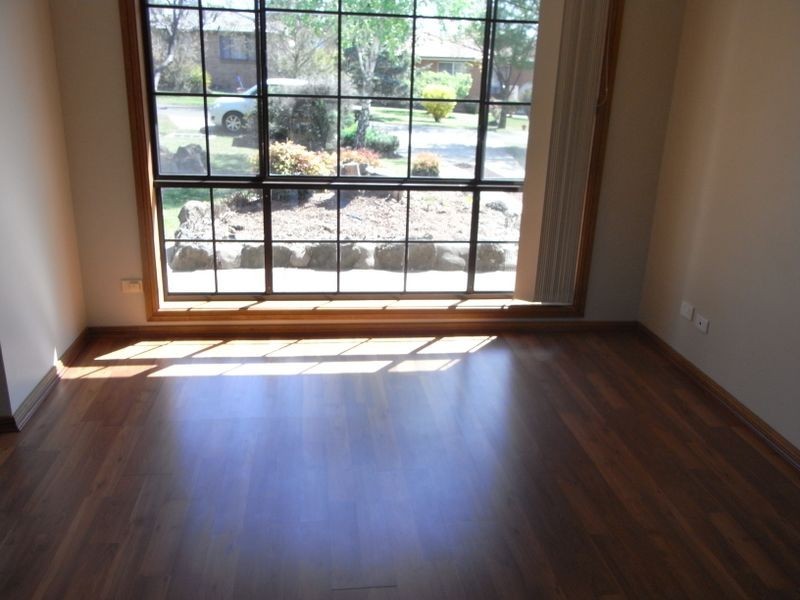 12 Pioneer Place, Orange NSW 2800