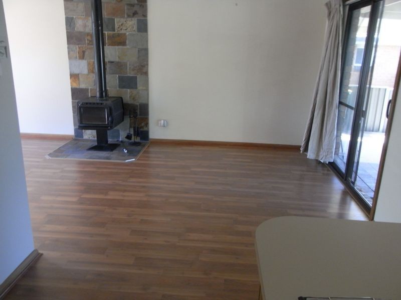 12 Pioneer Place, Orange NSW 2800