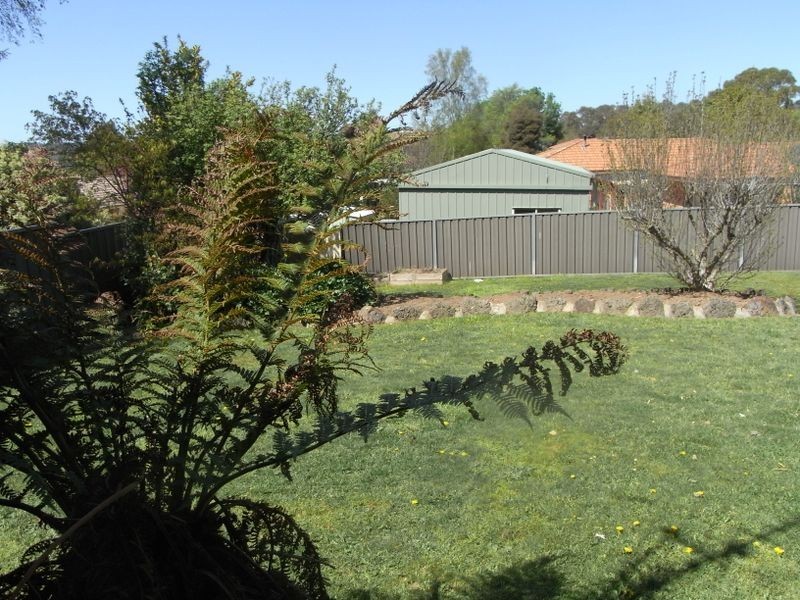 12 Pioneer Place, Orange NSW 2800