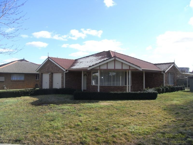 3 Mallee Place, Orange NSW 2800