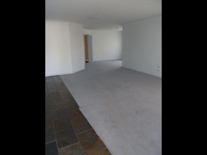 3 Mallee Place, Orange NSW 2800