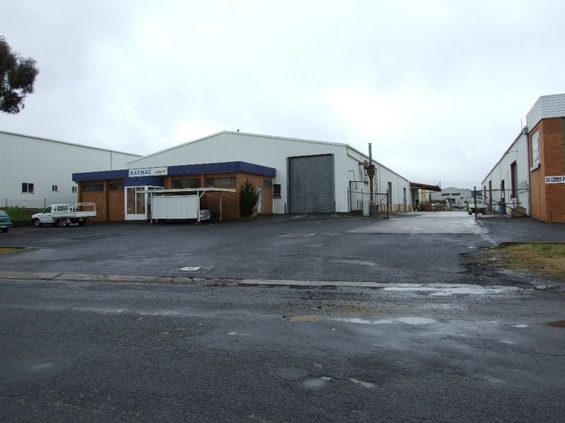 2/58 Lords Place, Orange NSW 2800