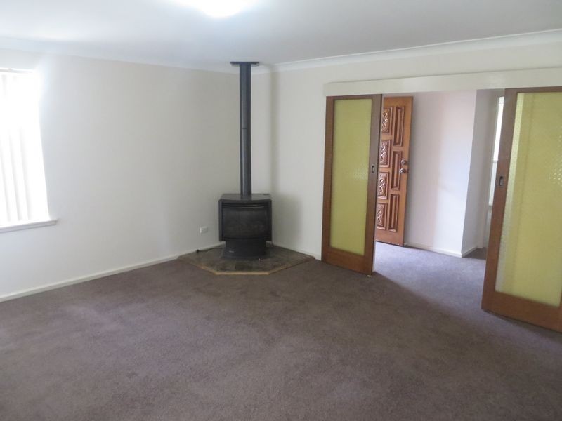 16 Wahratta Way, Orange NSW 2800