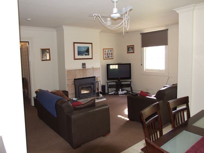 774 Burrendong Way, March NSW 2800