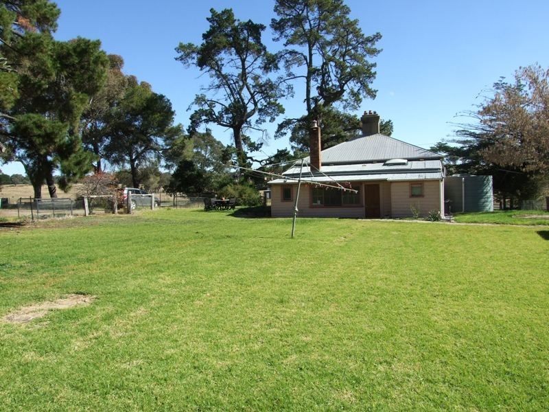 774 Burrendong Way, March NSW 2800