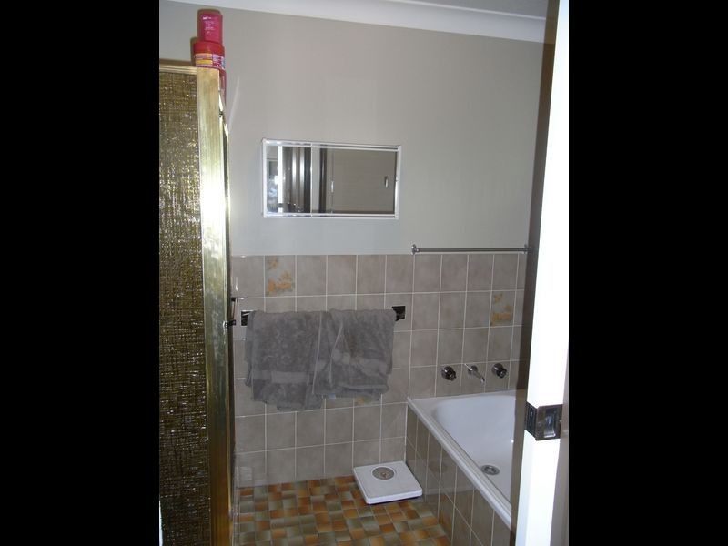 8 Georgian Place, Orange NSW 2800