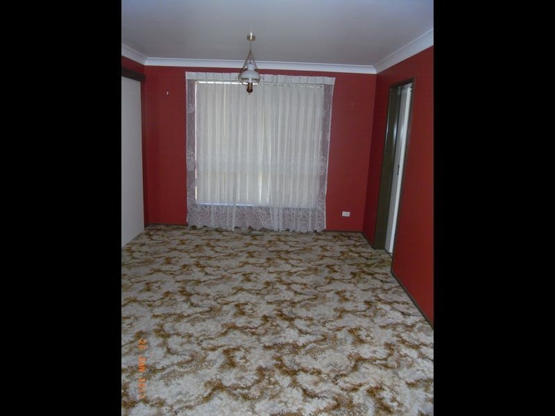 8 Georgian Place, Orange NSW 2800