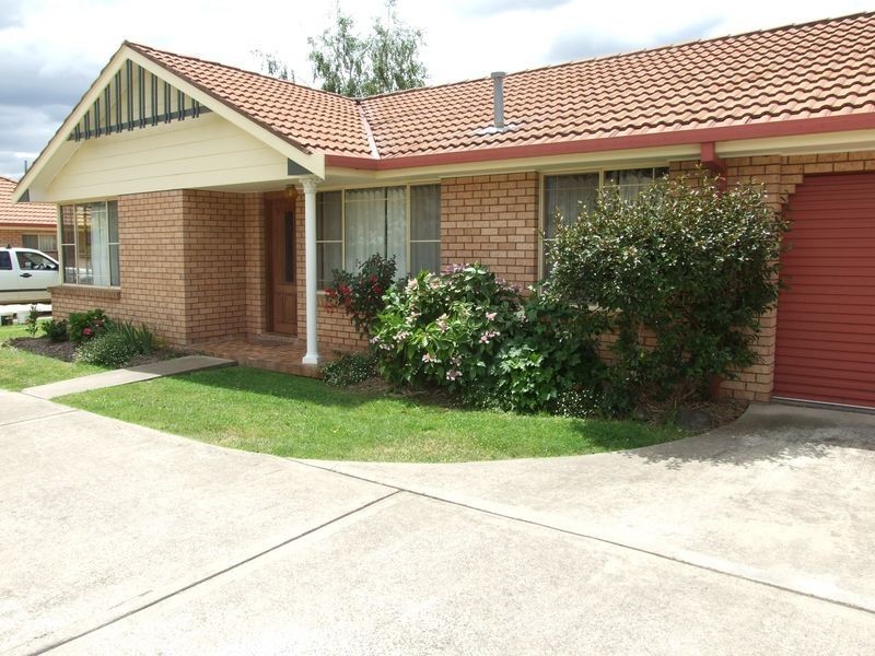 2/52 Autumn Street, Orange NSW 2800