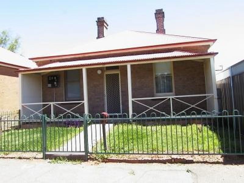 83 McLachlan Street, Orange NSW 2800