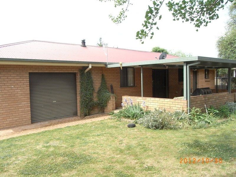 3 Brooke Place, Orange NSW 2800