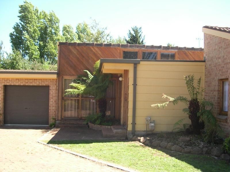 2/149 Sampson Street, Orange NSW 2800