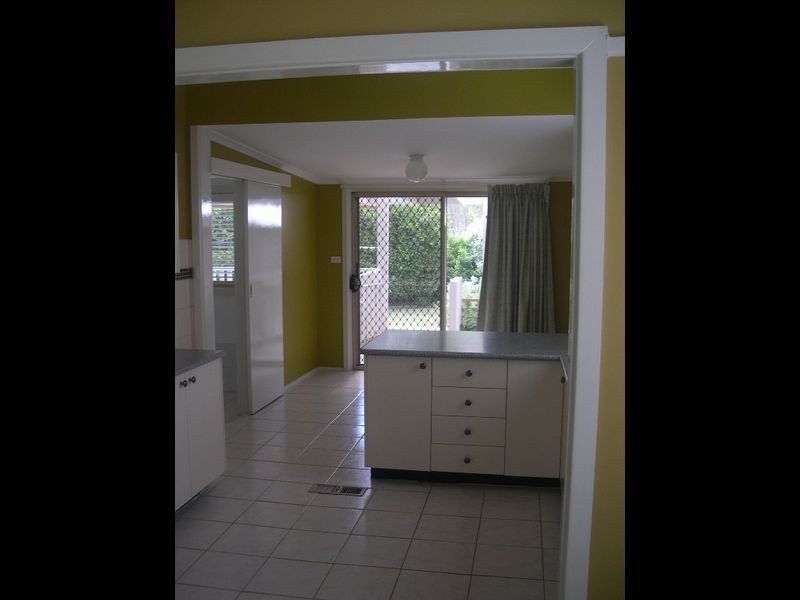13 Kearneys Drive, Orange NSW 2800