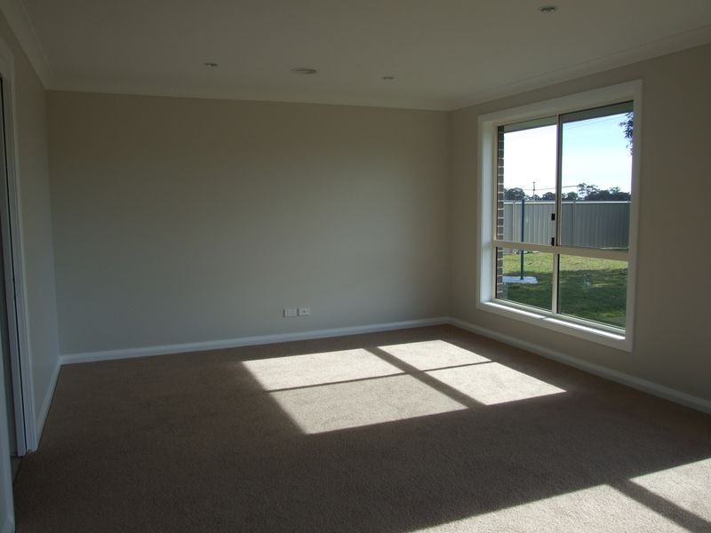 92 Diamond Drive, Orange NSW 2800
