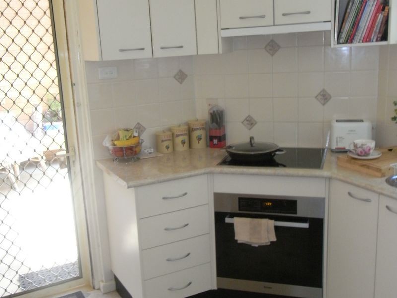 90 Icely Road, Orange NSW 2800
