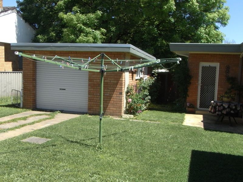 90 Icely Road, Orange NSW 2800