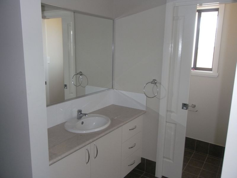 46 Diamond Drive, Orange NSW 2800