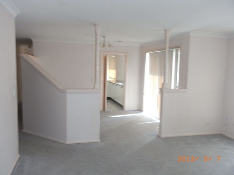 8 Coombes Place, Orange NSW 2800