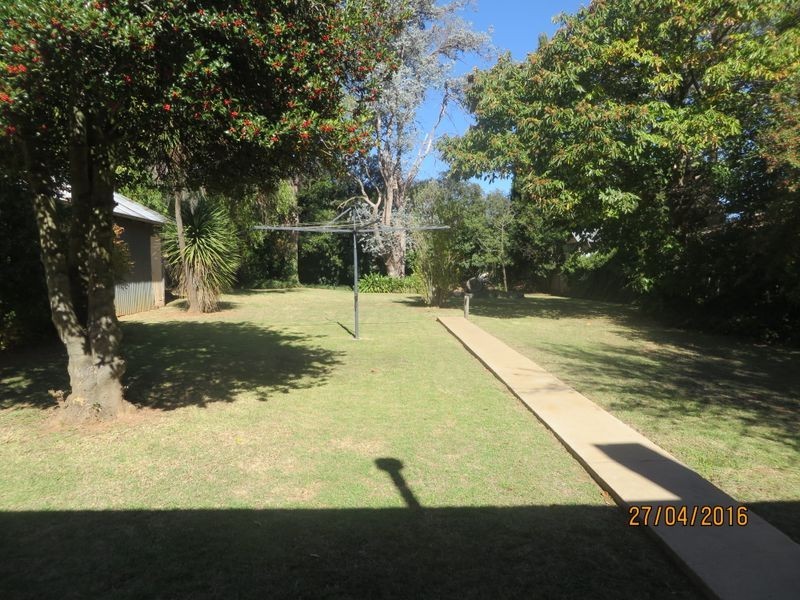 44 Allenby Road, Orange NSW 2800