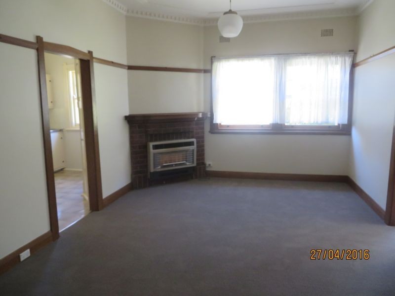 44 Allenby Road, Orange NSW 2800