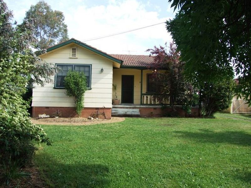 26 Leura Road, Orange NSW 2800