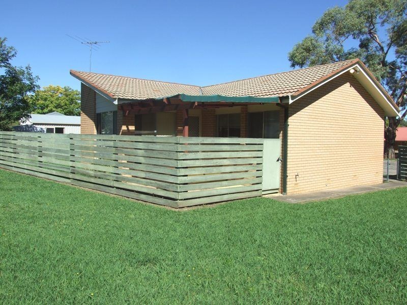 4/11-14 Boolaroo Place, Orange NSW 2800
