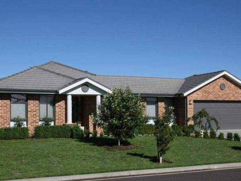 29 Murray Aveune, Orange NSW 2800