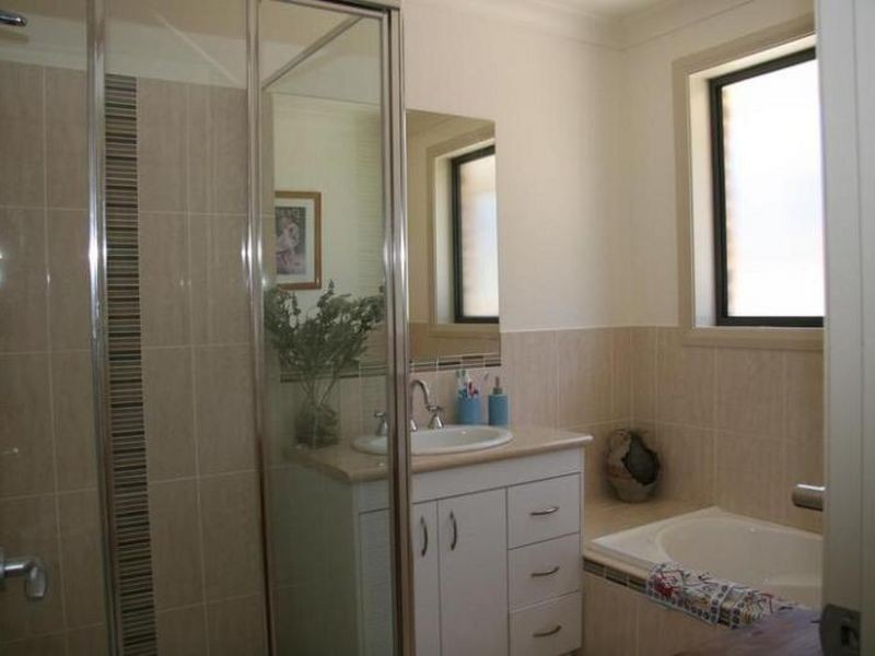 29 Murray Aveune, Orange NSW 2800