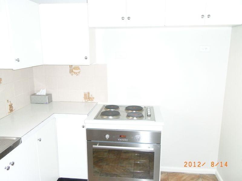 10 Benelong Place, Orange NSW 2800