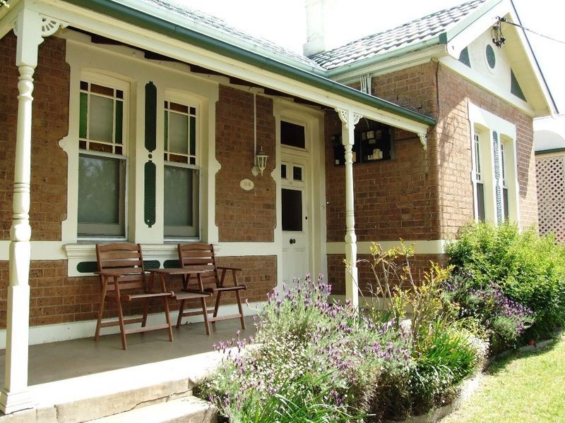 108 March Street, Orange NSW 2800