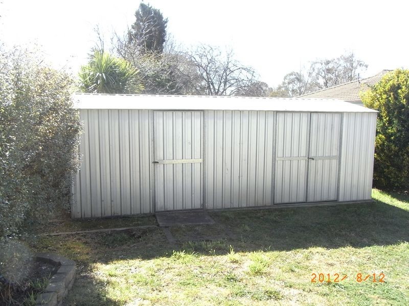 3 Burreburry Crescent, Orange NSW 2800