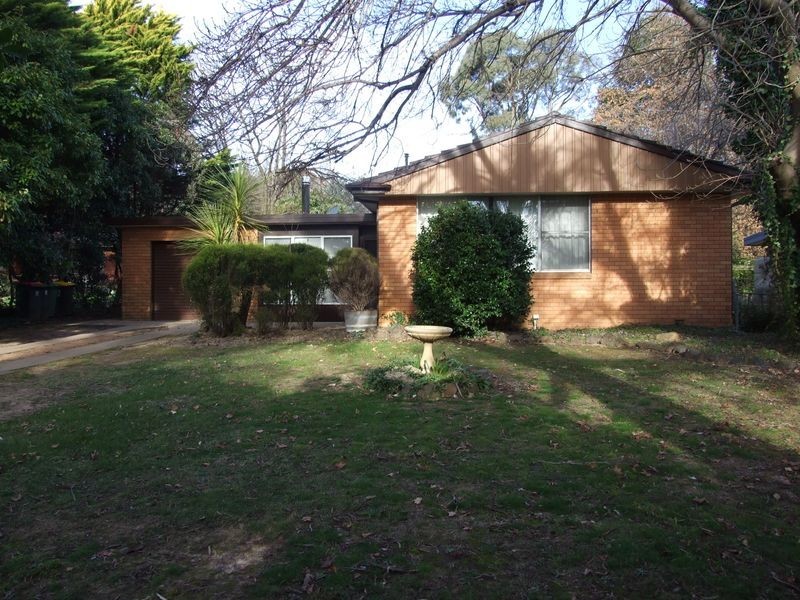 9 Aminya Place, Orange NSW 2800