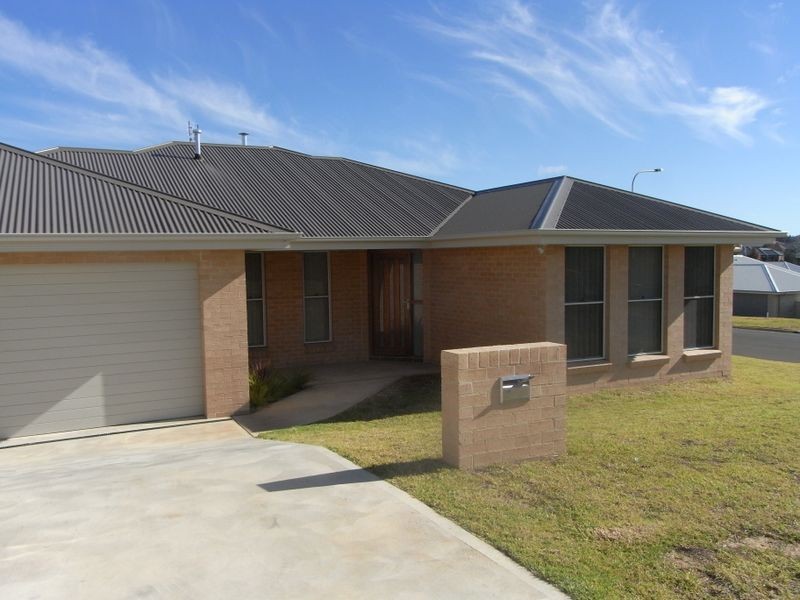1 Centennial Crescent, Orange NSW 2800