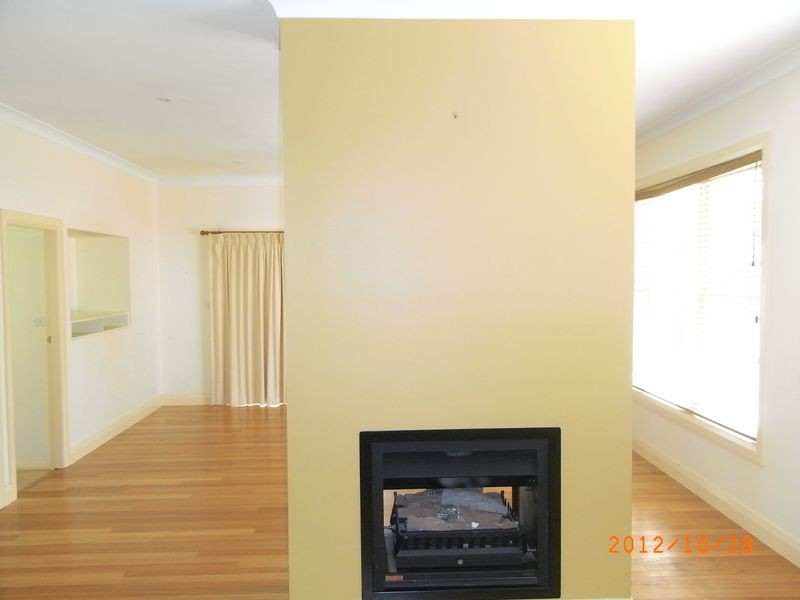 321 Lords Place, Orange NSW 2800