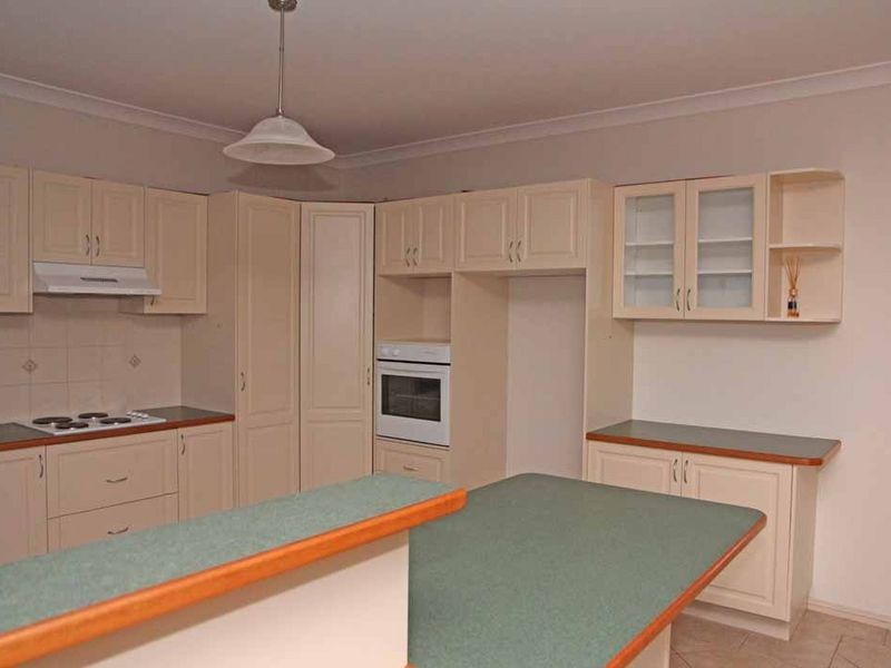 13 Windera Way, Orange NSW 2800