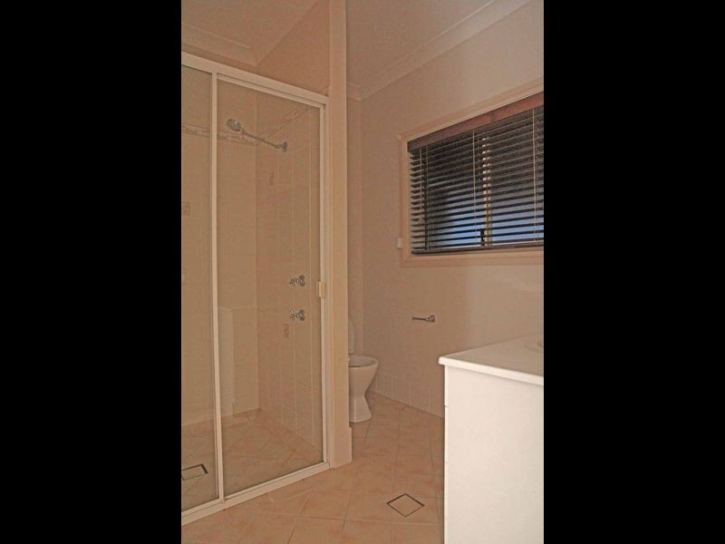13 Windera Way, Orange NSW 2800