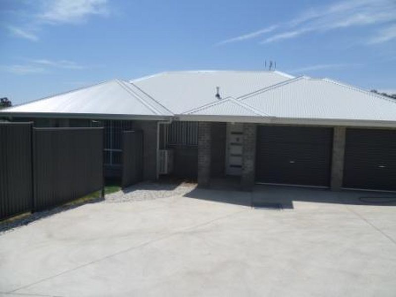 11B McCarron Place, Orange NSW 2800