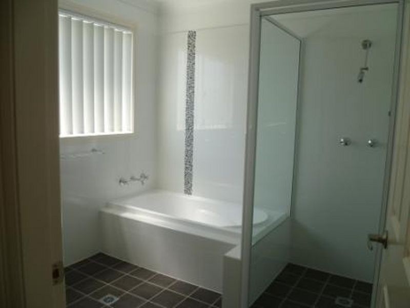 11B McCarron Place, Orange NSW 2800