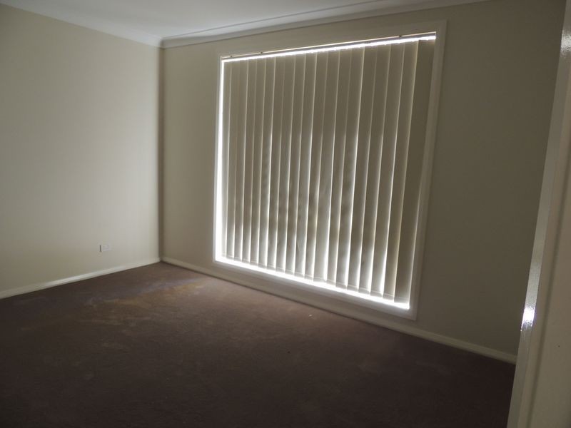 1 Buckland Drive, Orange NSW 2800