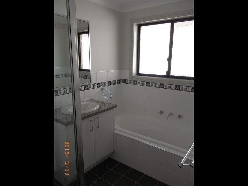 26 Botanic Way, Orange NSW 2800