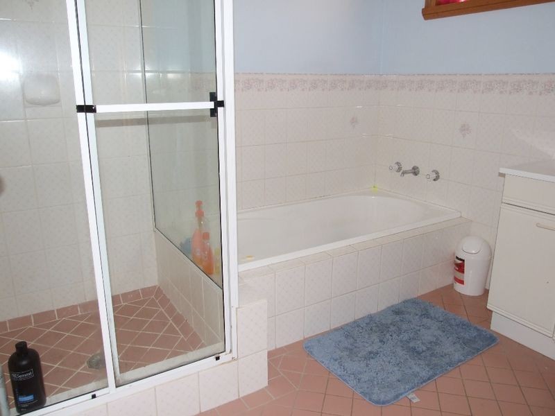 10 Bonanza Place, Orange NSW 2800