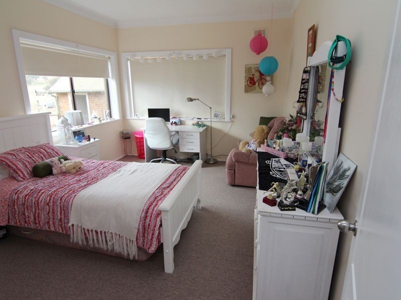 216 Long Swamp Road, Orange NSW 2800